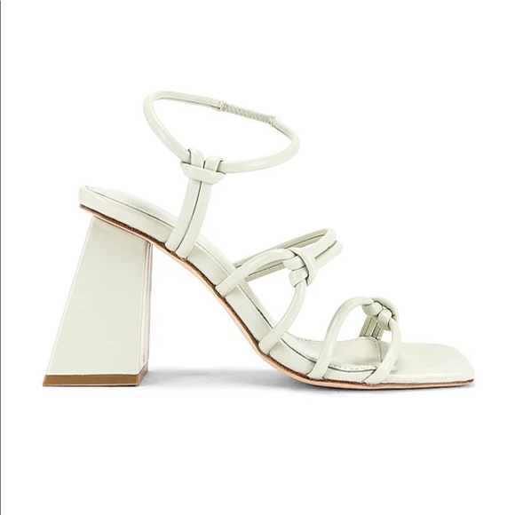 Song of Style Noelle Heel in Ivory - Picture 5 of 14